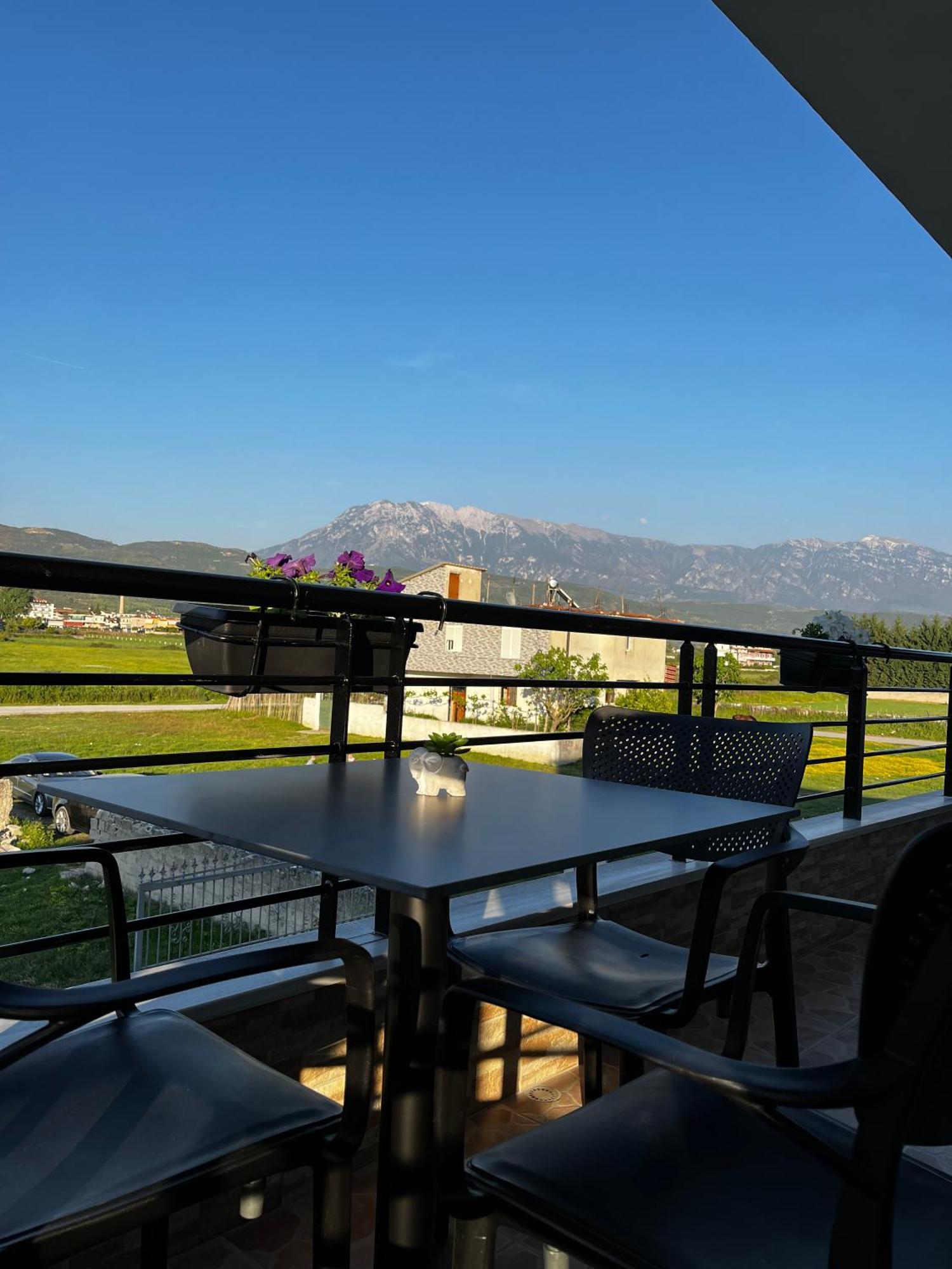 Villa Tabaku Берат Екстер'єр фото